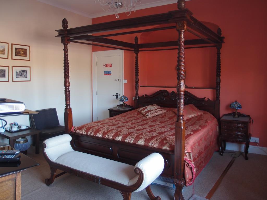 Royal Britannia Hotel Ilfracombe Bilik gambar